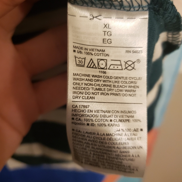 Old Navy Long Sleeve - Picture 5 of 6